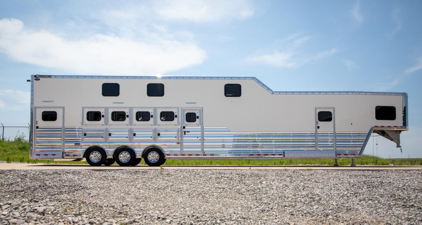 White 5 Horse Loft Trailer